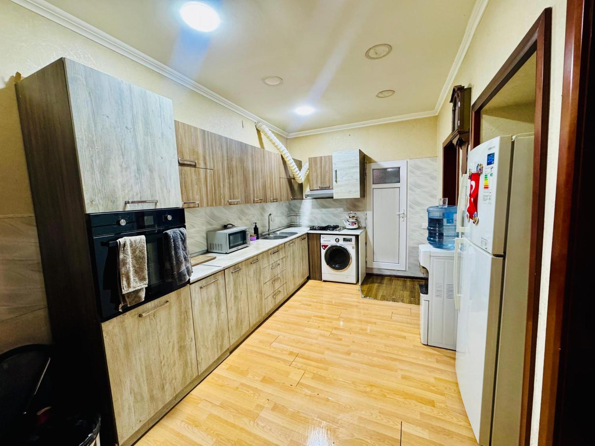 Central Baku Hostel Экстерьер фото
